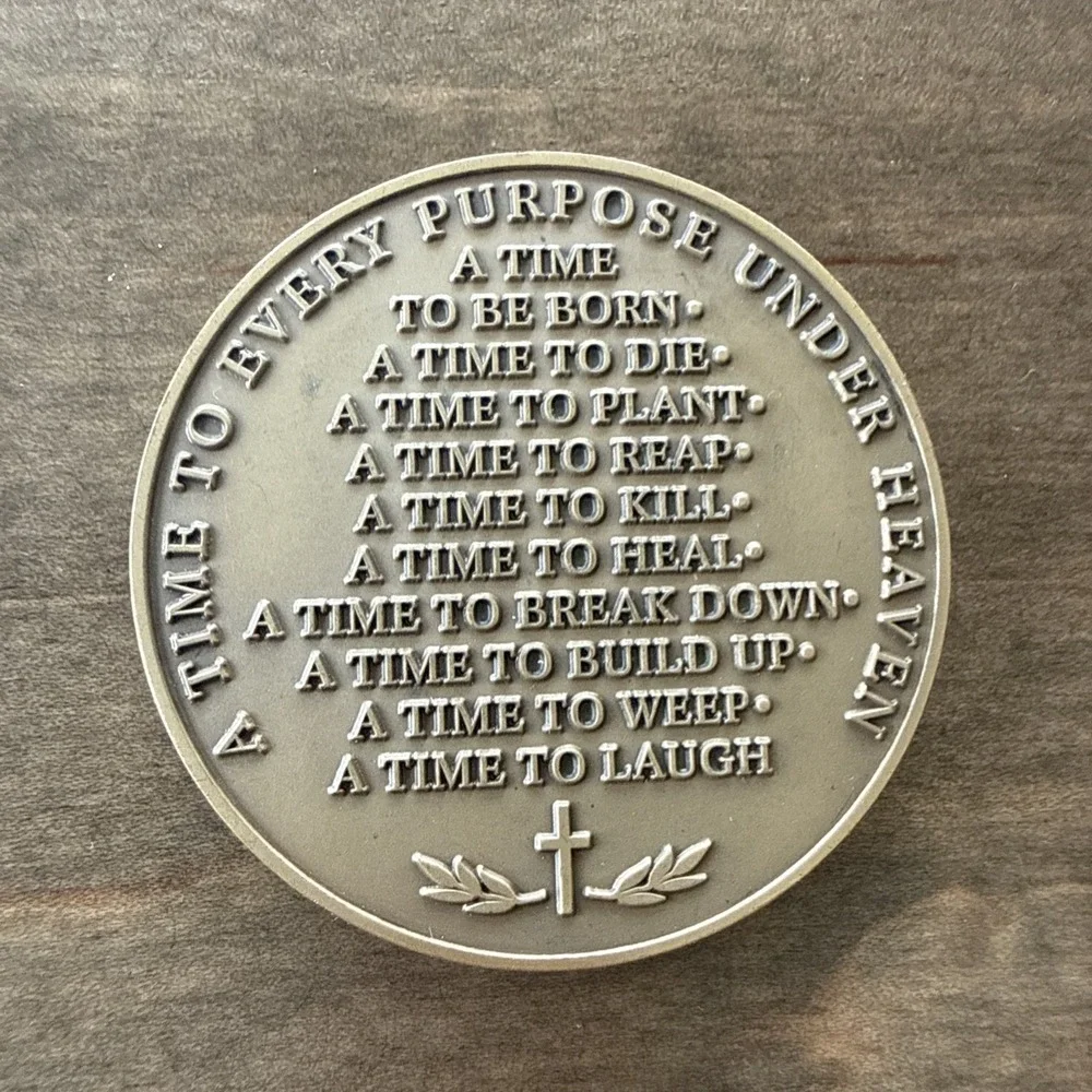 Vintage Token Challenge Coin Ecclesiastes 3:1-4 Religious Christian